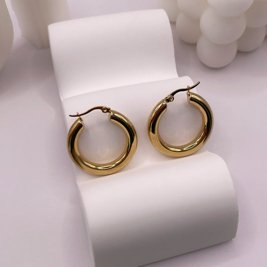 TISH HOOPS